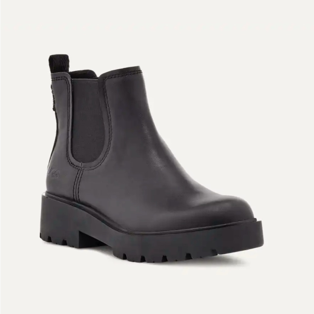 Markstrum UGG black booties - Picture 6 of 11